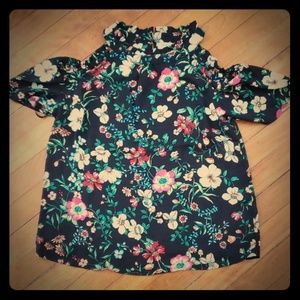 Monteau | Cold-Shoulder Sheer Blouse